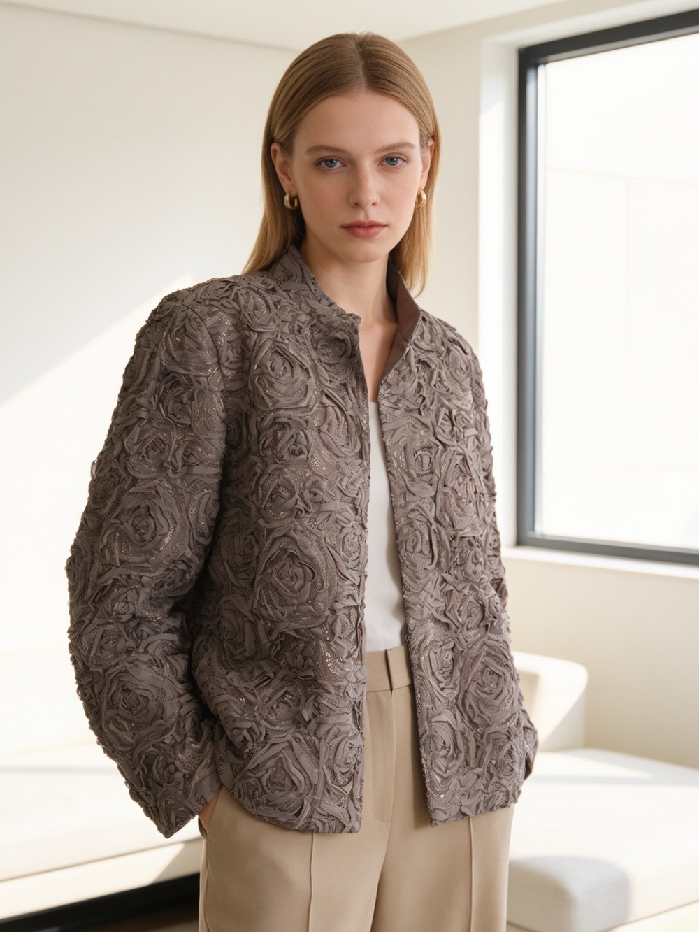 Chico’s Taupe Floral Sequin Textured Blazer Jacket Size 2 Large Like New